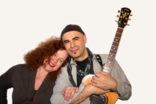 Sarah Jane Morris e
                                Antonio Forcione